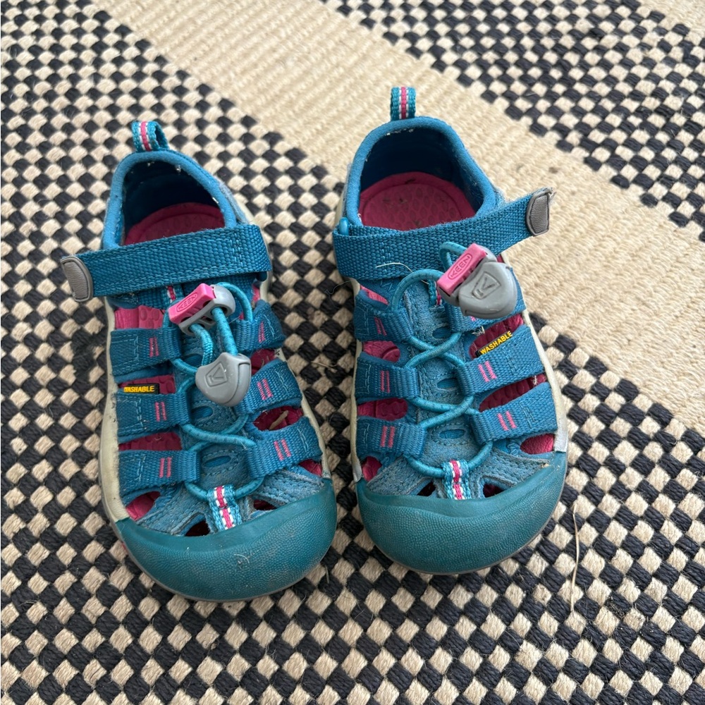 Keen Blue and Pink Outdoor Sandals girls 9
